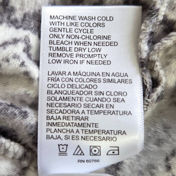 Nautica Cozy Soft Fleece Pajama Top Gray Size Medium EUC - Picture 10 of 15